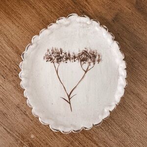 Milk and Honey Le Petite Holder